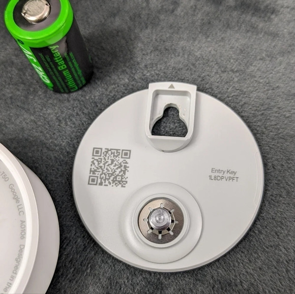 Google nest temperature sensor & battery no box included (ref#2) - Picture 4 of 5